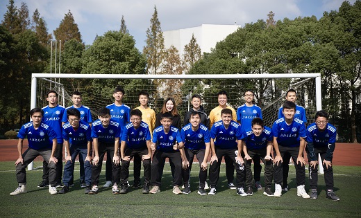 唯一板凳球员！克雷伊奇本赛季多次单场命中7+三分